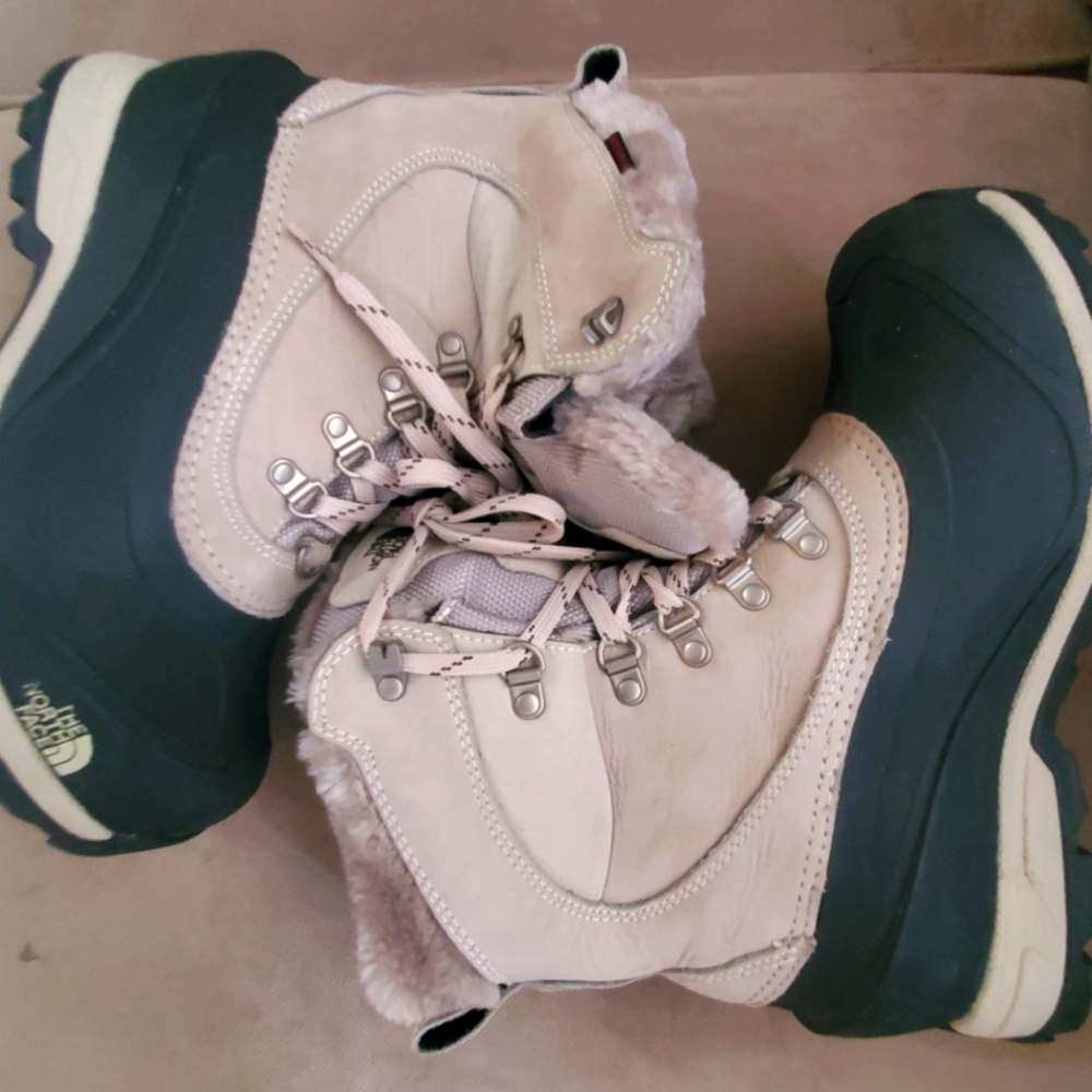 THE NORTH POLE SNOW BOOTS